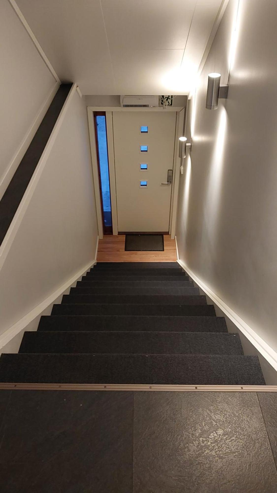Lyngen Apartments Lyngseidet Ngoại thất bức ảnh