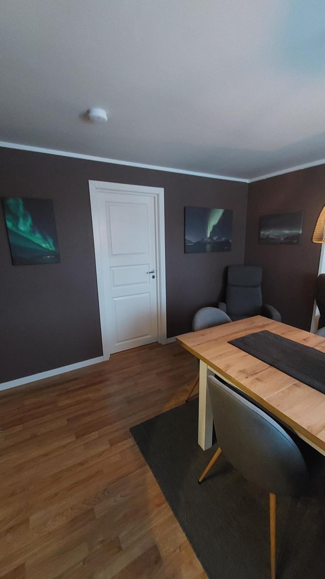 Lyngen Apartments Lyngseidet Ngoại thất bức ảnh